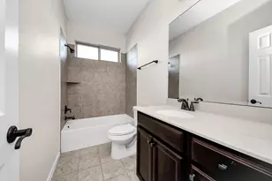 4919 Blackwater Ln, Sugar Land, TX 77479 - Photo 17