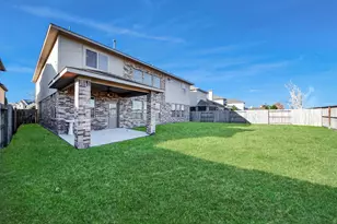 4919 Blackwater Ln, Sugar Land, TX 77479 - Photo 19