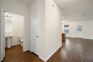 6727 Dayridge Ln, Houston, TX 77048 - Photo 9