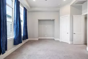 415 T C Jester Blvd, Houston, TX 77007 - Photo 13