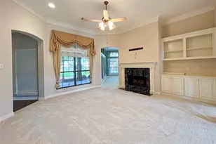 606 Walnut St, Lake Jackson, TX 77566 - Photo 3