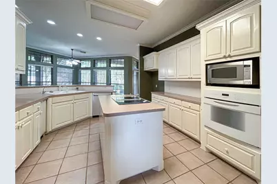 606 Walnut Street, Lake Jackson, TX 77566 - Photo 19