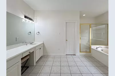 606 Walnut Street, Lake Jackson, TX 77566 - Photo 25