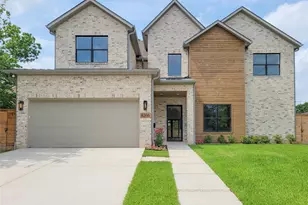 1922 Norcrest Dr Dr, Houston, TX 77055 - Photo 1