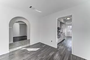 8446 Cabot St, Houston, TX 77078 - Photo 11