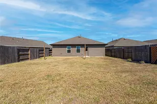 4210 Jasmine Cascade Ct, Baytown, TX 77521 - Photo 25