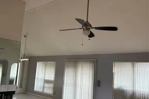 6607 Redding Springs Ln, Houston, TX 77086 - Photo 9