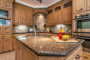 15306 Coastal Oak Ct, Houston, TX 77059 - Photo 13