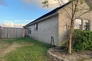 125 Dove Trail, Richwood, TX 77531 - Photo 13