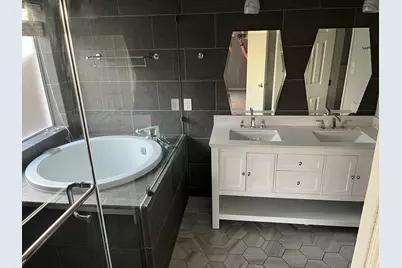 125 Dove Trail, Richwood, TX 77531 - Photo 7