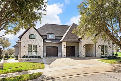 5202 Bourrone, Bryan, TX 77802 - Photo 3