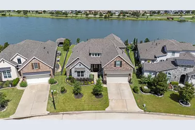 10823 Painted Crescent Court, Cypress, TX 77433 - Photo 13
