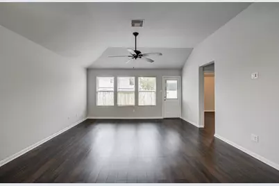 2015 Upland Plover Court, Rosenberg, TX 77471 - Photo 9