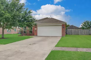2015 Upland Plover Ct, Rosenberg, TX 77471 - Photo 3