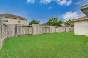 2015 Upland Plover Ct, Rosenberg, TX 77471 - Photo 35