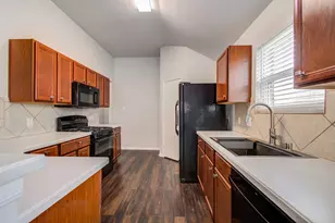 2015 Upland Plover Ct, Rosenberg, TX 77471 - Photo 15