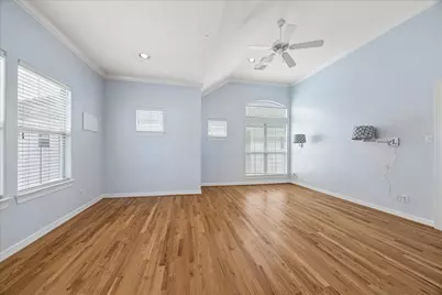 612 Leverkuhn Street, Houston, TX 77007 - Photo 17