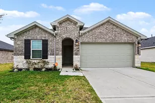 9926 Palm Royal Dr, Baytown, TX 77521 - Photo 1
