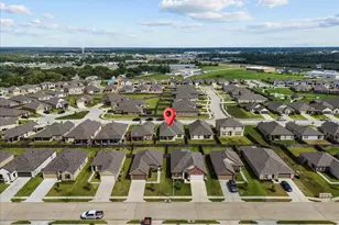 714 Allana Ln, Alvin, TX 77511 - Photo 5