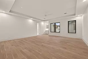 316 W 30th St, Houston, TX 77018 - Photo 19