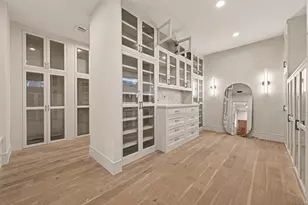 316 W 30th St, Houston, TX 77018 - Photo 27