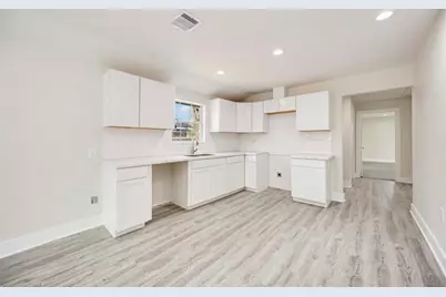 7921 Little Street, Houston, TX 77028 - Photo 15