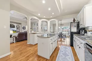 2314 E Lawther Dr, Deer Park, TX 77536 - Photo 13