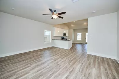 10647 Whitejacket, Conroe, TX 77385 - Photo 5