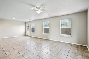 12010 Sarah Lake Dr, Houston, TX 77099 - Photo 15