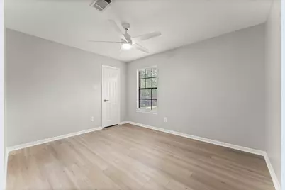 105 Eagle Rock Circle, The Woodlands, TX 77381 - Photo 35