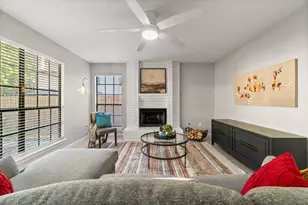 105 Eagle Rock Cir, The Woodlands, TX 77381 - Photo 15