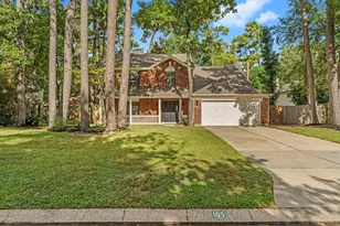 105 Eagle Rock Cir, The Woodlands, TX 77381 - Photo 1
