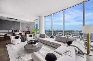 2727 Kirby Dr, Houston, TX 77098 - Photo 3