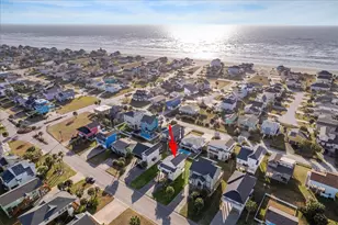 13723 Pirates Beach Blvd, Galveston, TX 77554 - Photo 23