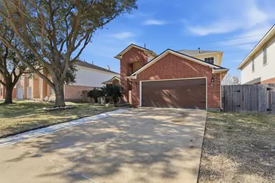 3703 Lindenfield Drive, Katy, TX 77449 - Photo 3
