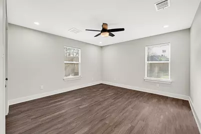 7614 Dixie Drive, Houston, TX 77087 - Photo 19