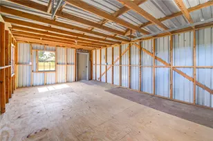 2609 Adams St, Alvin, TX 77511 - Photo 49