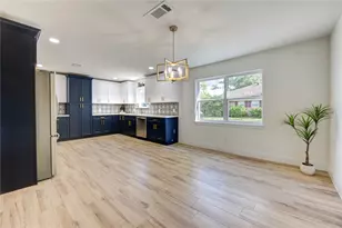 2609 Adams St, Alvin, TX 77511 - Photo 15