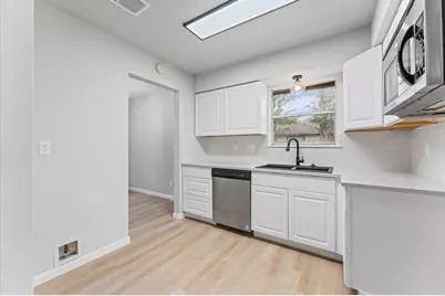 15439 Woodhorn Drive, Houston, TX 77062 - Photo 9
