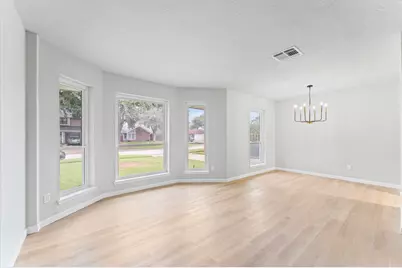 15439 Woodhorn Drive, Houston, TX 77062 - Photo 5