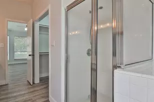 10910 Scenic Dr, Montgomery, TX 77356 - Photo 31