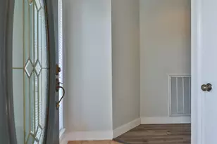 10910 Scenic Dr, Montgomery, TX 77356 - Photo 7