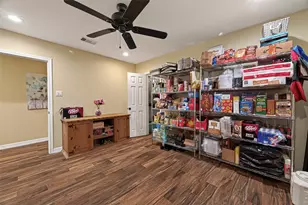 5606 Highland Rd, Santa Fe, TX 77517 - Photo 23