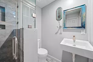 4390 Varsity Ln, Houston, TX 77004 - Photo 25