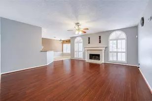 19722 Creekshore Dr, Katy, TX 77449 - Photo 5