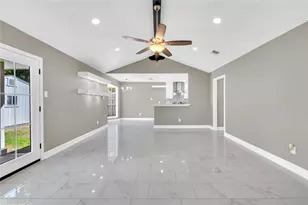 638 Bright Penny Ln, Houston, TX 77015 - Photo 7
