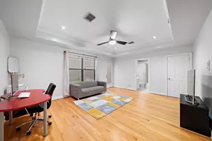 1962 Indiana St, Houston, TX 77019 - Photo 9