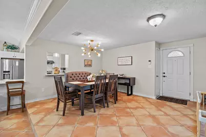 16119 La Avenida Drive, Houston, TX 77062 - Photo 5