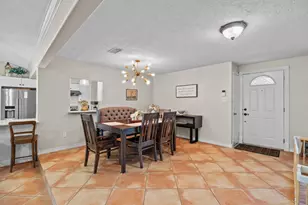 16119 La Avenida Dr, Houston, TX 77062 - Photo 5