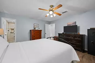 16119 La Avenida Dr, Houston, TX 77062 - Photo 17